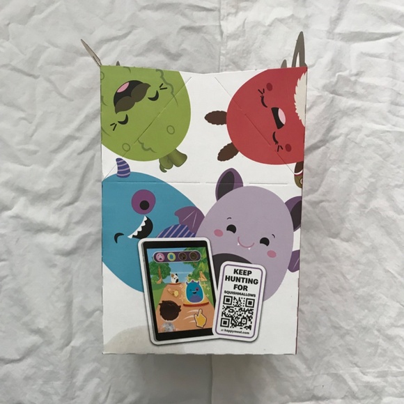 McDonald's 2025 Original Squishmallows Happy Meal Box - Picture 3 of 6